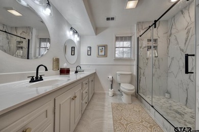 Big on space, big on style-this Hideaway gem delivers - photo 33