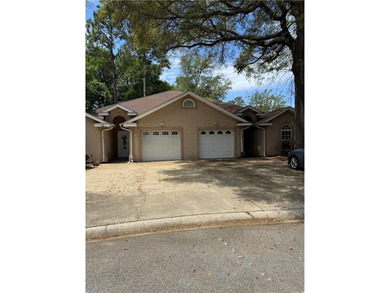 Both Duplex are occupied both 3 bedrooms 2 bath and both single - photo 1