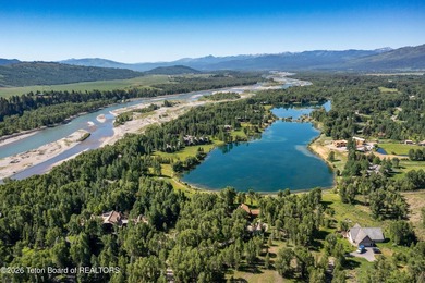 Set on the West Bank of the Snake River in Wilson, this 9 - photo 5