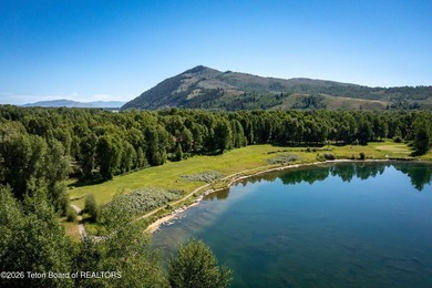 Set on the West Bank of the Snake River in Wilson, this 9 - photo 6