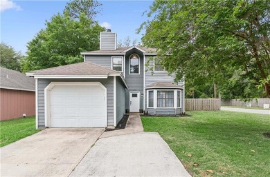 Welcome to 100 Millers Trace, a beautifully maintained 3-bedroom - photo 1
