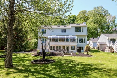 Candlewood Lake Waterfront! Embrace the beauty of Candlewood - photo 2
