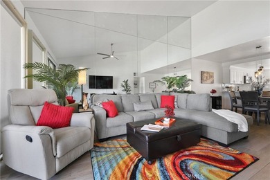 74 Avenida Las Palmas - photo 4