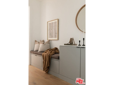 Modern Traditional, fresh and completely renovated in 2022 - photo 15