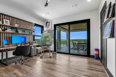 AWE-INSPIRING VIEWS of LAKE LBJ, APPLE ROCK GOLF COURSE & the