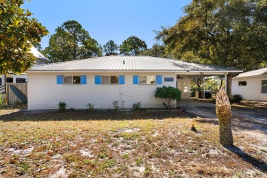 (private lake, pond, creek) Home For Sale in Santa Rosa Beach Florida