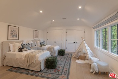 Modern Traditional, fresh and completely renovated in 2022 - photo 25