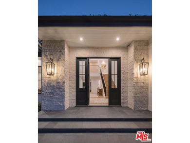 Modern Traditional, fresh and completely renovated in 2022 - photo 33