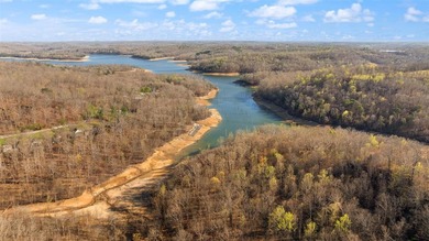 GATED LAKE COMMUNITY. 4 BEDROOMS. 3 BATHS. 1+ ACRE. NEAR - photo 5