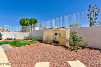 This stunning pool home with Great Views offers the perfect - photo 36