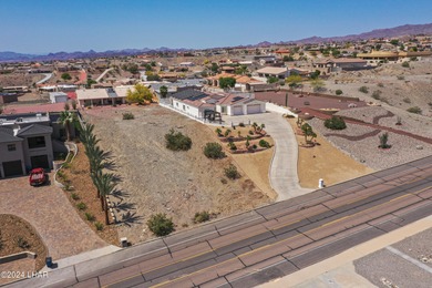 This stunning pool home with Great Views offers the perfect - photo 54
