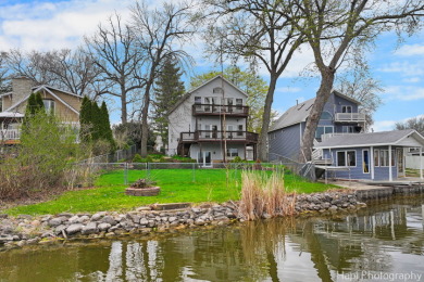 Lake Home For Sale in Fox Lake, Illinois