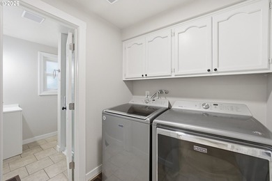 Appraised over value + New HVAC!!! Amazing South Salem location - photo 6