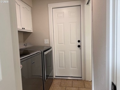 Appraised over value + New HVAC!!! Amazing South Salem location - photo 7