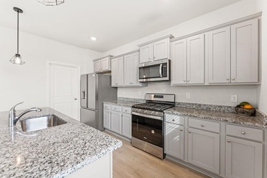 Welcome to 1015 Flintshire Drive, Myrtle Beach, SC! Built in - photo 12