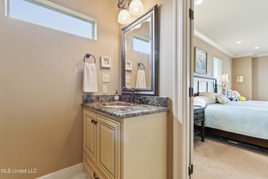 Spectacular home on a highly sought after street in Riverview - photo 18