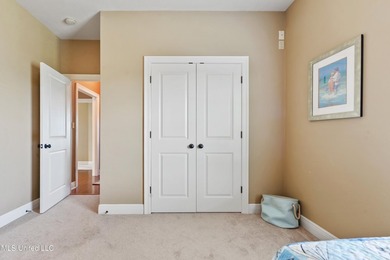 Spectacular home on a highly sought after street in Riverview - photo 23