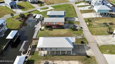 Spectacular home on a highly sought after street in Riverview - photo 30