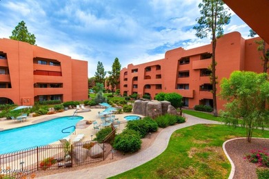 Beautifully remodeled condominium with stunning views of a - photo 31