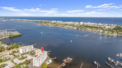 Beautifully remodeled 2-bedroom, 2-bath Intracoastal residence