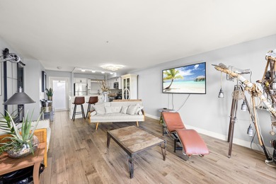 Beautifully remodeled 2-bedroom, 2-bath Intracoastal residence