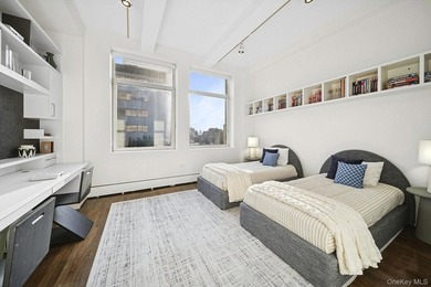 Expansive 4,200+ SF Loft with Dramatic Light, Double-Height - photo 11