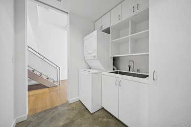 Expansive 4,200+ SF Loft with Dramatic Light, Double-Height - photo 21