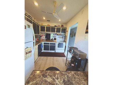 Beautiful corner-unit condo located in the desirable 55+ - photo 32