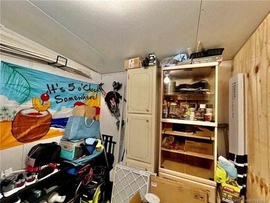 Beautiful RARE 3 BEDROOM home. 1792 SqFt. Gorgeously remodeled! - photo 45