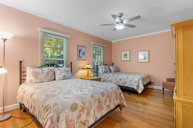 Welcome to this beautifully furnished 3-bedroom, 3-bath villa - photo 20