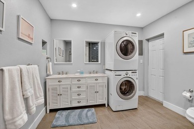 Welcome to coastal living in one of Boynton Beach's most - photo 20