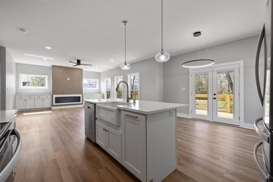 Welcome to 91 Hidden View Drive--where modern design meets - photo 6