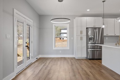 Welcome to 91 Hidden View Drive--where modern design meets - photo 10