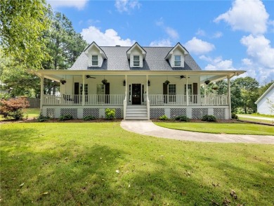 Lake Lanier Home For Sale in Flowery Branch Georgia