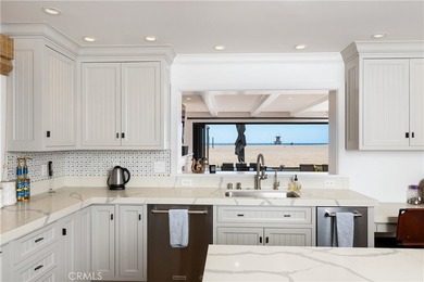 Set on one of the Peninsula's deeper oceanfront lot segments - photo 7
