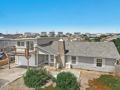 Coastal Living at Its Best in Bayshore! Discover the relaxed - photo 5
