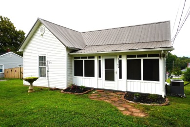Lake Home For Sale in White Pine, Tennessee