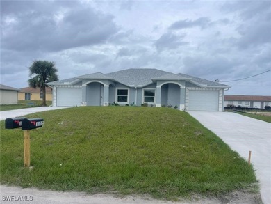 Lehigh Acres Area Home For Sale in Lehigh Acres Florida