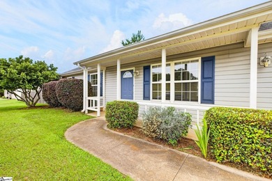 Great yard near the lake! - photo 13