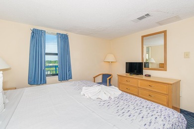 For the first time ever, the iconic Yachtsman Resort's South - photo 14