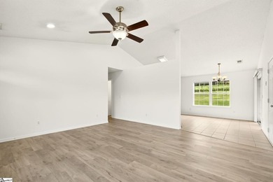 Great yard near the lake! - photo 15