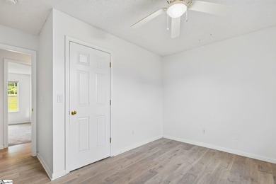 Great yard near the lake! - photo 26