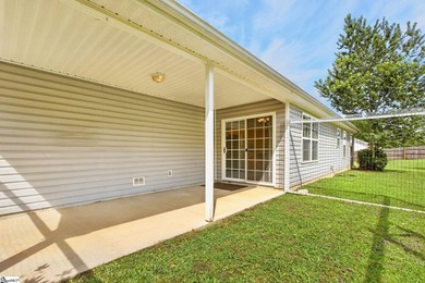 Great yard near the lake! - photo 28