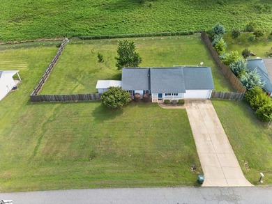 Great yard near the lake! - photo 30
