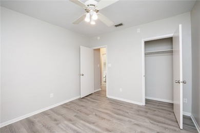 Beautifully maintained 3-bedroom, 2-bath home offering 1,768 - photo 34