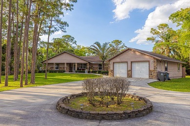 Country Living at its finest- Large, well appointed home located - photo 2