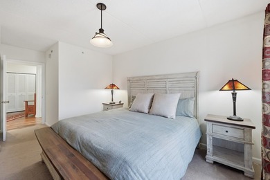 655 Perrie Drive unit: 302