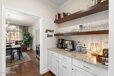 Back on the market due to Buyer's financing! Beautiful 4-bedroom - photo 20