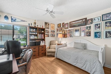 Lovely 2 beds/2 bath villa in beautiful gated 55+ Whisper Walk! - photo 20