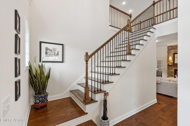 Back on the market due to Buyer's financing! Beautiful 4-bedroom - photo 23